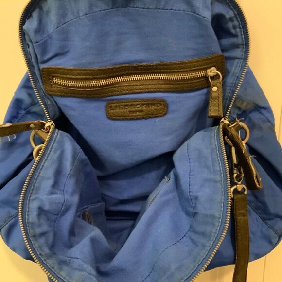 Liebeskind Blue Nylon Handbag With Detachable Leather Strap & Dual Handles - Picture 11 of 13